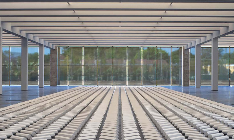 interior view of the Resnick Exhibition Pavilion by Renzo Piano