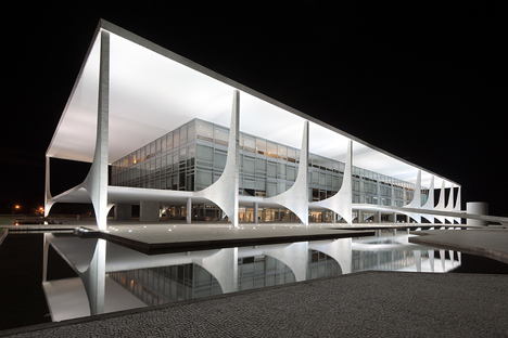 The Palácio do Planalto in Brasilia, Brazil; designed by Oscar Niemeyer; photo by Andrew Prokos